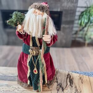Vintage Large 24"H Traditional Woodland Santa Treetop/Tabletop Christmas Decor